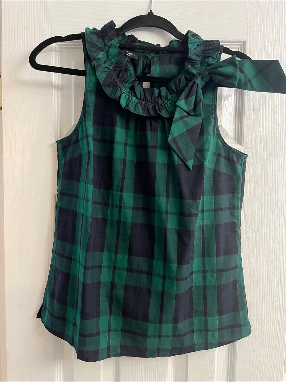 TALBOTS NWT Black Watch Plaid sleeveless top with ruffled collar and bow